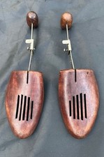 Paire d'embauchoirs anciens