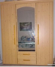 armoire en pin 3 portes avec miroir