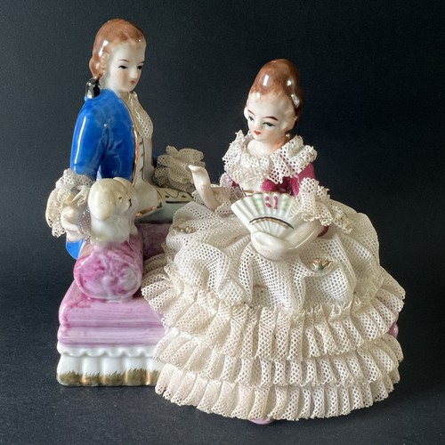 Figurine couple petit chien - et,