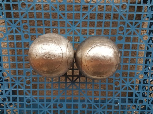 Ancienne boule obut cou - boule, x