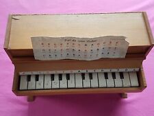 JOUET PIANO BOIS VINTAGE