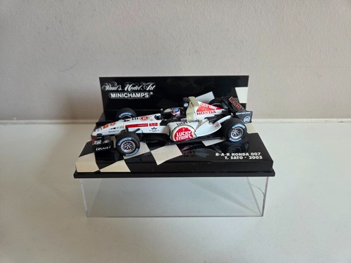 Minichamps lucky strike - 1/43,