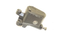 Maitre cylindre frein avant