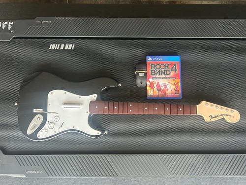 Guitar hero fender statocaster - guitar,