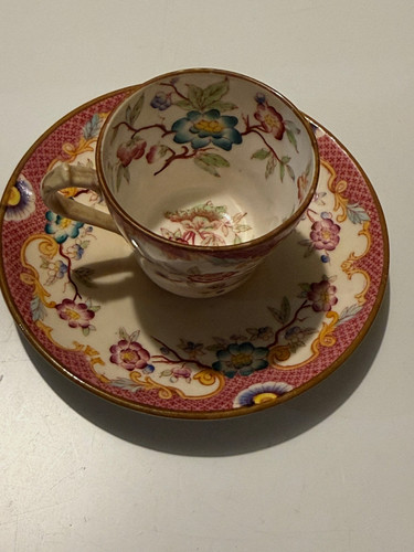 Tasse soucoupe en - et,