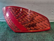 FEU ARRIÈRE GAUCHE / 830294