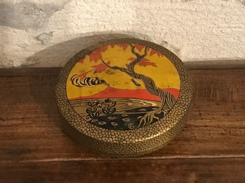 Ancienne boîte tôle - boîte,