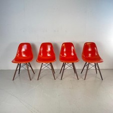 Chaises DSW Vintage Eames
