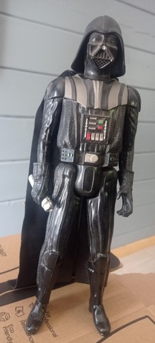 Star wars figurine - star,