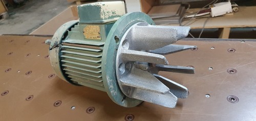 Moteur triphasé 2820 - kw,,
