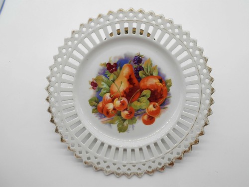 Assiette aux - , "