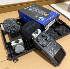 Zoom H6 Portable Handy Digital Recorder Tested
