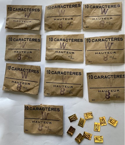 Lot 100 caractères - de,