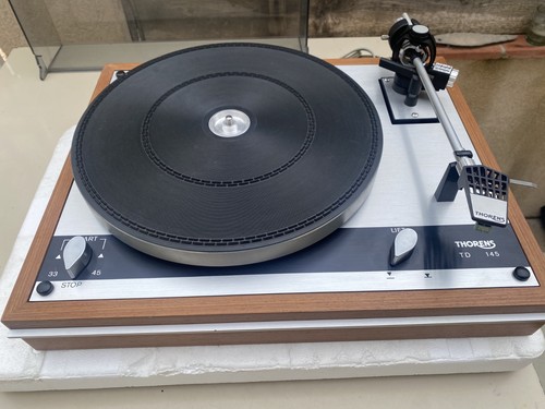 Thorens platine vinyle - ,