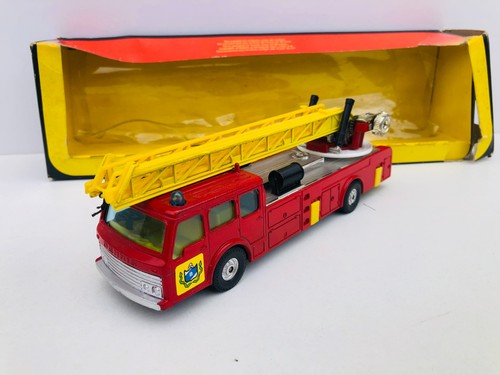 Corgi camion échelle - 1/50,