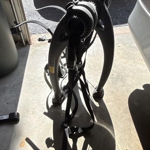Saris bike trunk - 2-bike, mount