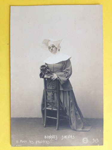 Cpa bonnes soeurs religieuse - bonnes,