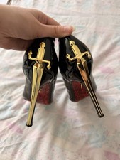 talons Noir Et Rouge Style