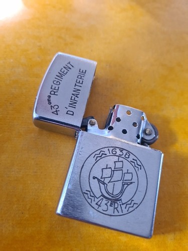 Vintage briquet militaire - vintage,