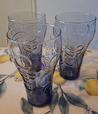3 Verres hauts Coca-Cola Macdo 2009 collector, violets, série Bell, rares.