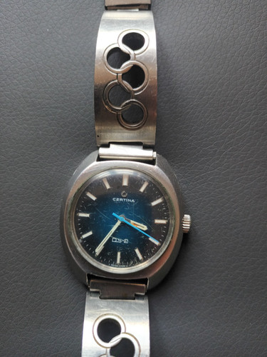 Rare blue dial certina - certina, ds-2