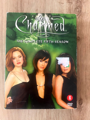 Charmed saison 5 - ,
