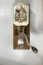 Ancien moulin à café manuel