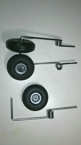 Model airplane suspention