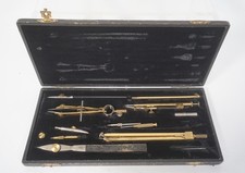 Boîte À Compas Antique