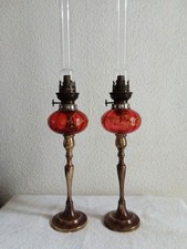 PAIRE DE LAMPES A PETROLE DE
