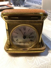 Joli ancien réveil de voyage