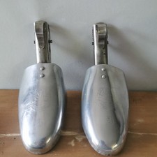 paire d’embauchoirs alu