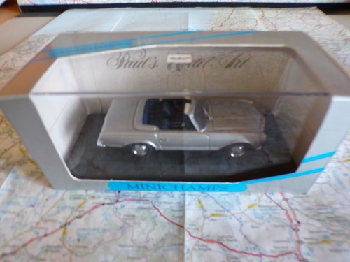 Mercedes 280 gris ancienne - 280,