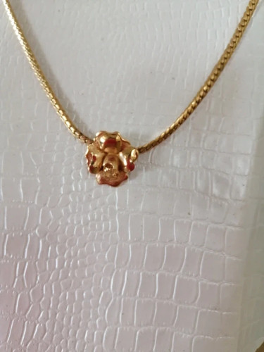 Collier ras cou fleur - cou,