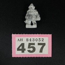 2117/WD10 Servitor Squat