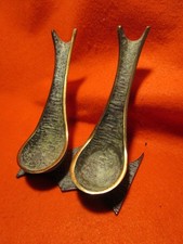 RAVISSANT PORTE PIPE en bronze