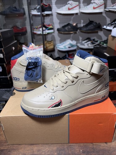 Size nike air force - 8.5, 1