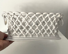 Superbe coupe ajourée faience