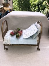 Lit De Maison De Poupée