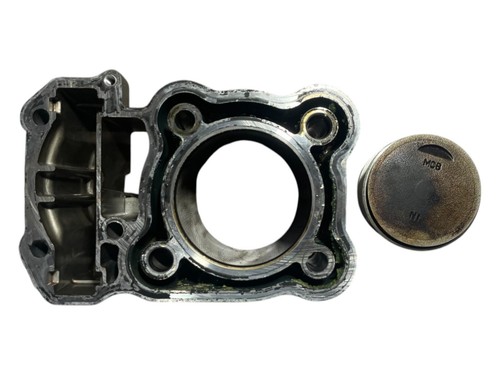 Cylindre piston avant honda - piston,