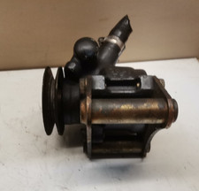 bloc pompe direction assistee peugeot 205 diesel