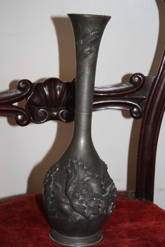 Vase étain décor fleurs - vase,