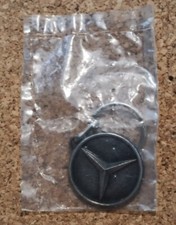 Mercedes Benz Logo Garage Continental Automobile Paris Rare Car Keyring