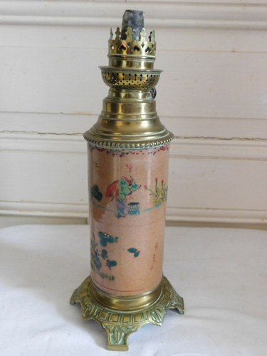 Ancienne lampe pétrole - ancienne,
