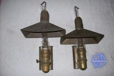 Paire d'appliques lampes