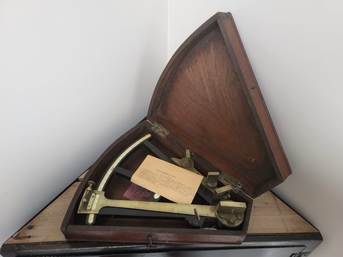 Antique ebony sextant - sextant/, octan