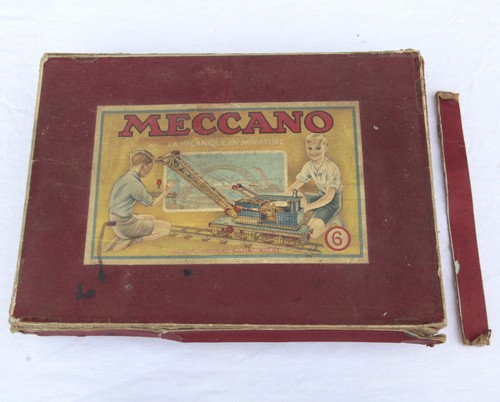 Très ancienne boite meccano - très,