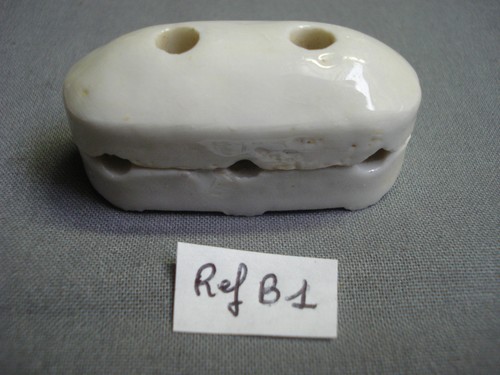 Isolateur ancien fils en - 3,