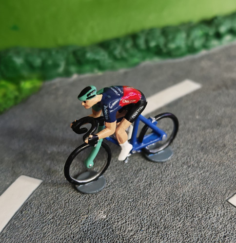 Cycliste miniature decathlon - cycliste,