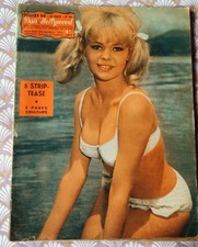 REVUE PARIS  HOLLYWOOD N 301